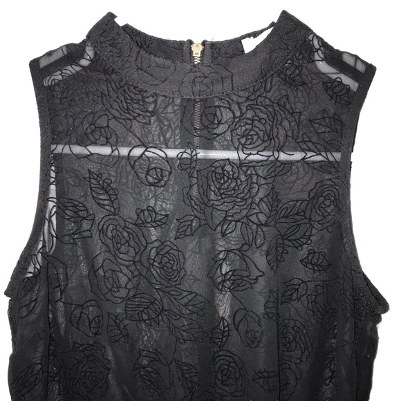 NWOT BLACK VELVET UNIQUE BLOUSE - Picture 4 of 12